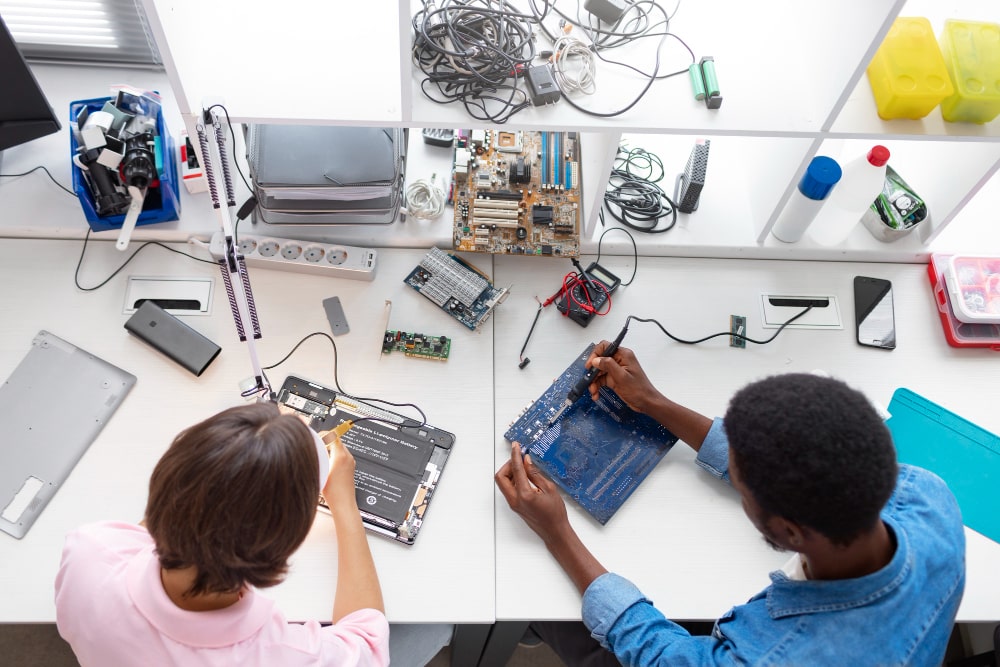 Diverse tech device repair services